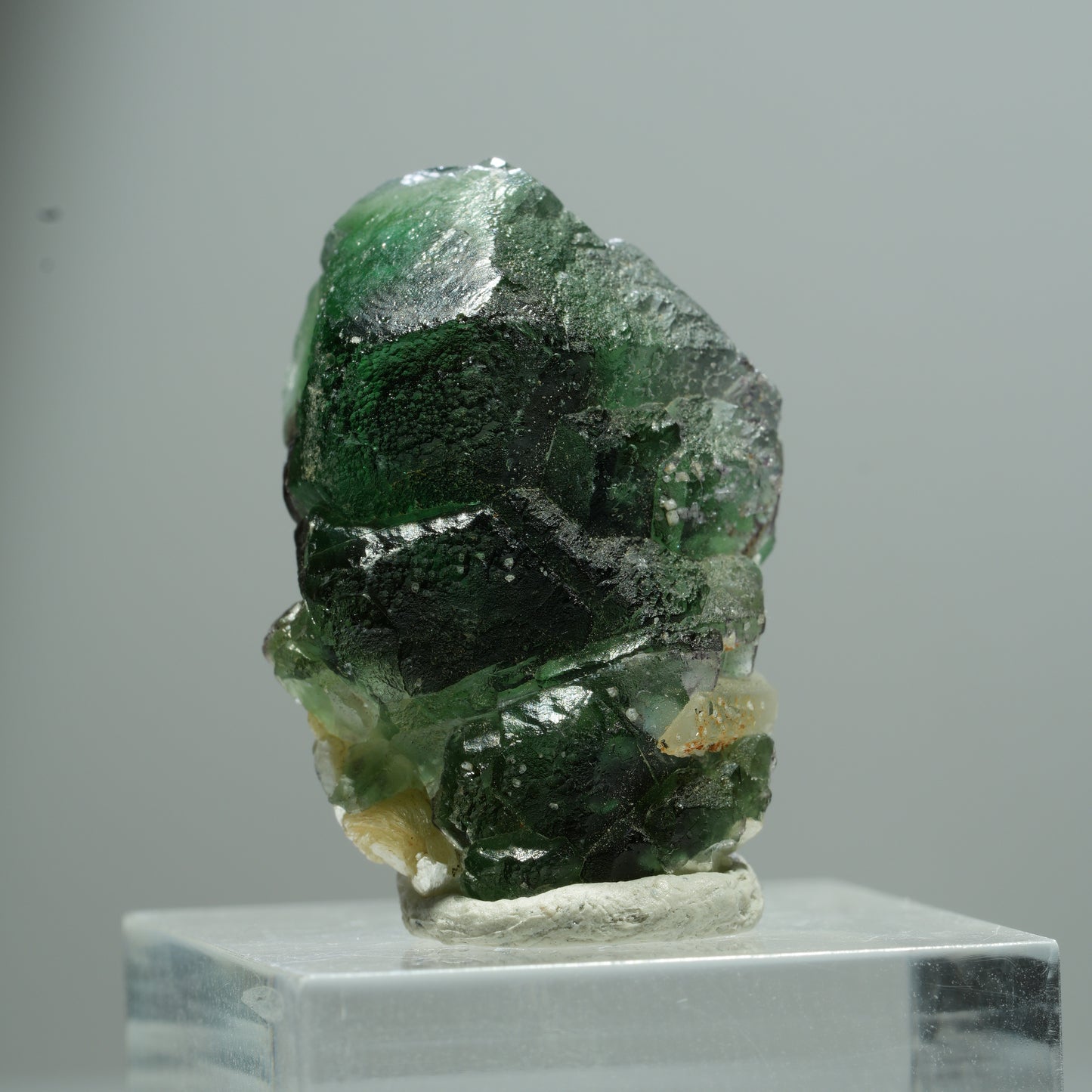 Phantom Fluorit hexagonal, Muskovit Stufe Erongo, Namibia 15*10*8mm #13504
