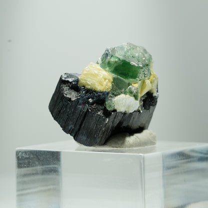 Phantom Fluorit Würfel, Schörl Turmalin, Muskovit Erongo, Namibia 12*10*8mm #13505