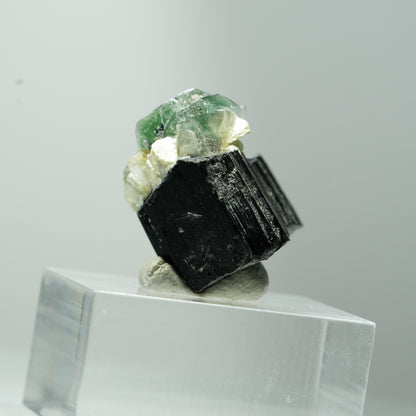 Phantom Fluorit Würfel, Schörl Turmalin, Muskovit Erongo, Namibia 12*10*8mm #13505