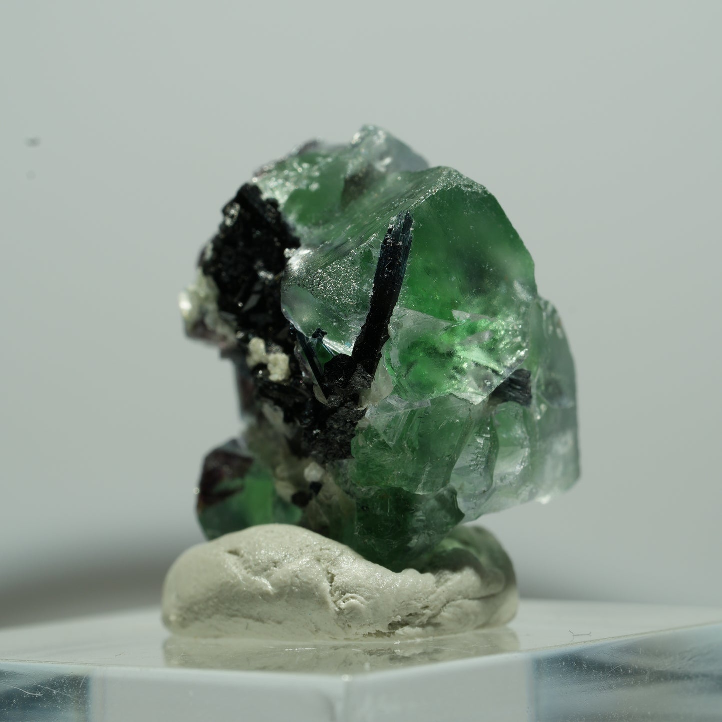 Phantom Fluorit Würfel, Schörl Turmalin, Muskovit Erongo, Namibia 11*10*7mm #13507