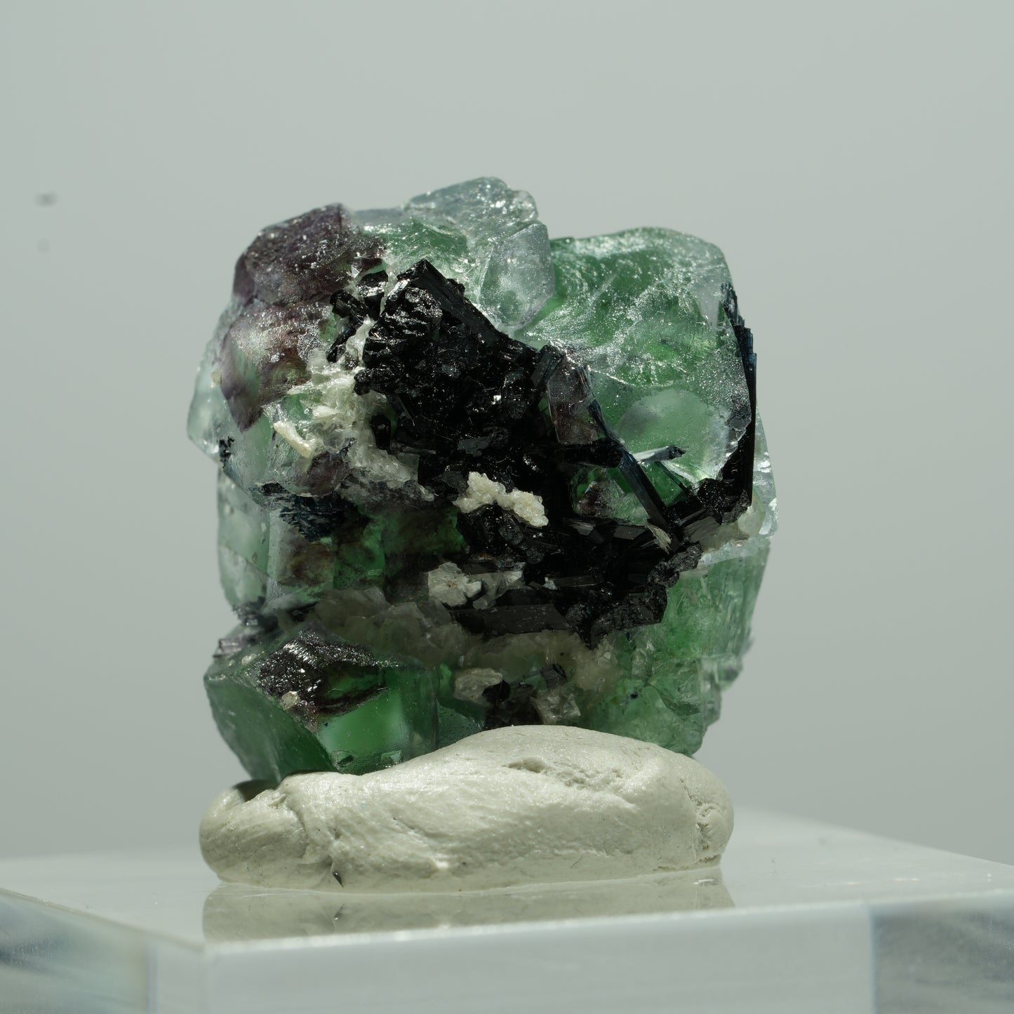 Phantom Fluorit Würfel, Schörl Turmalin, Muskovit Erongo, Namibia 11*10*7mm #13507