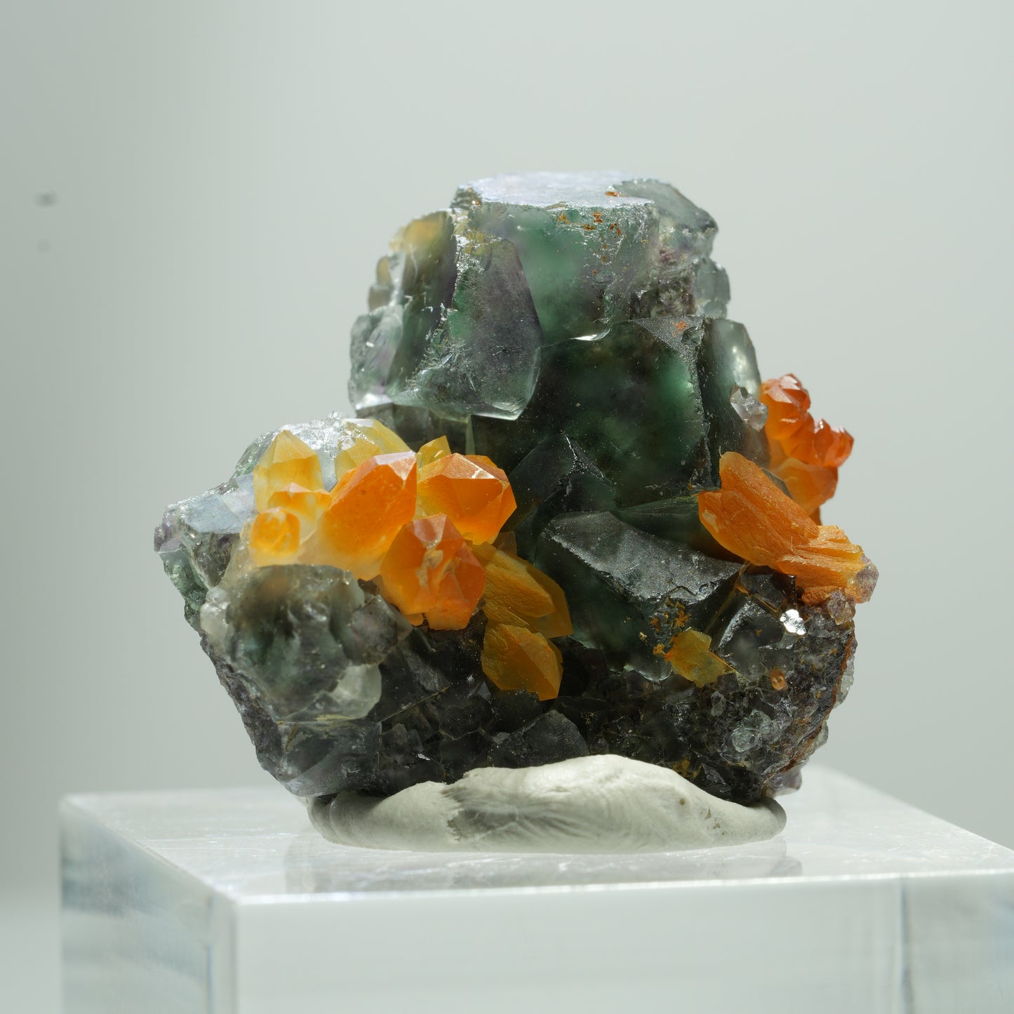 Seltene klare Phantom Fluorit Würfel, Eisen Quarz Stufe Erongo, Namibia 13*12*7mm #13513