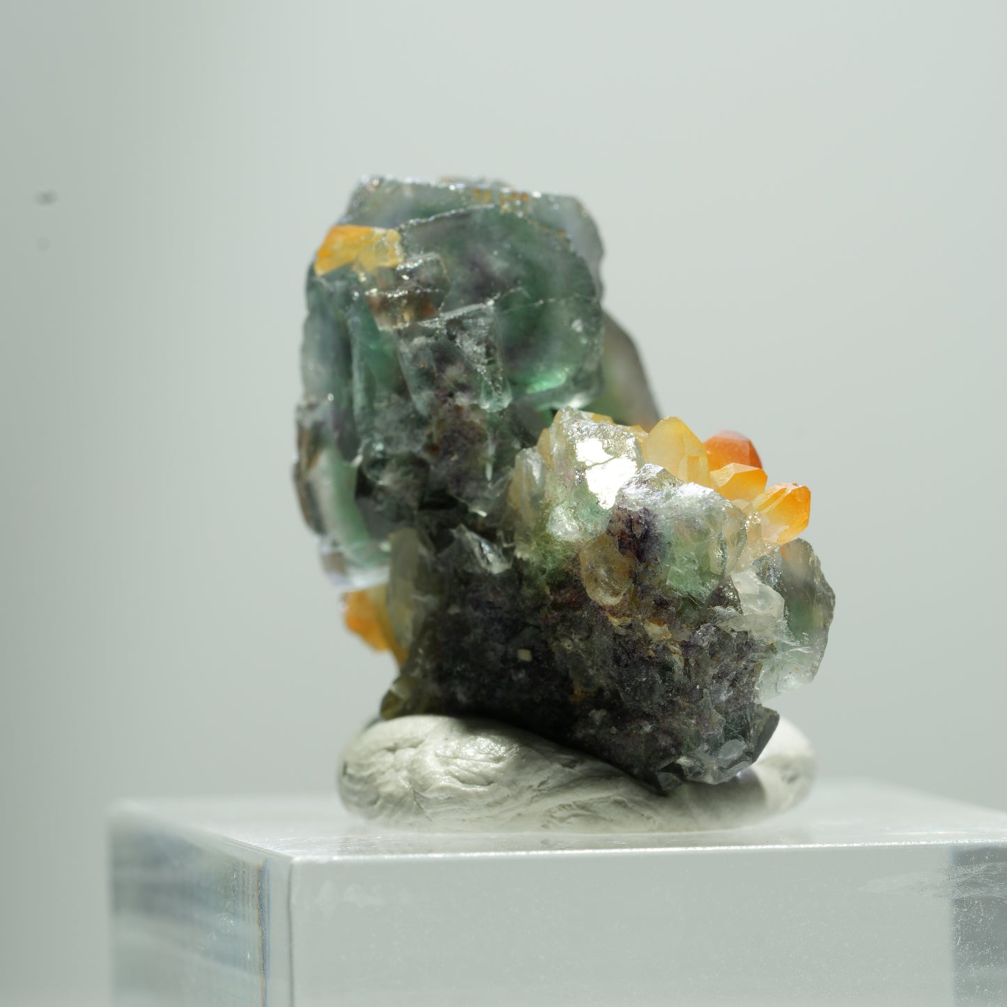 Seltene klare Phantom Fluorit Würfel, Eisen Quarz Stufe Erongo, Namibia 13*12*7mm #13513