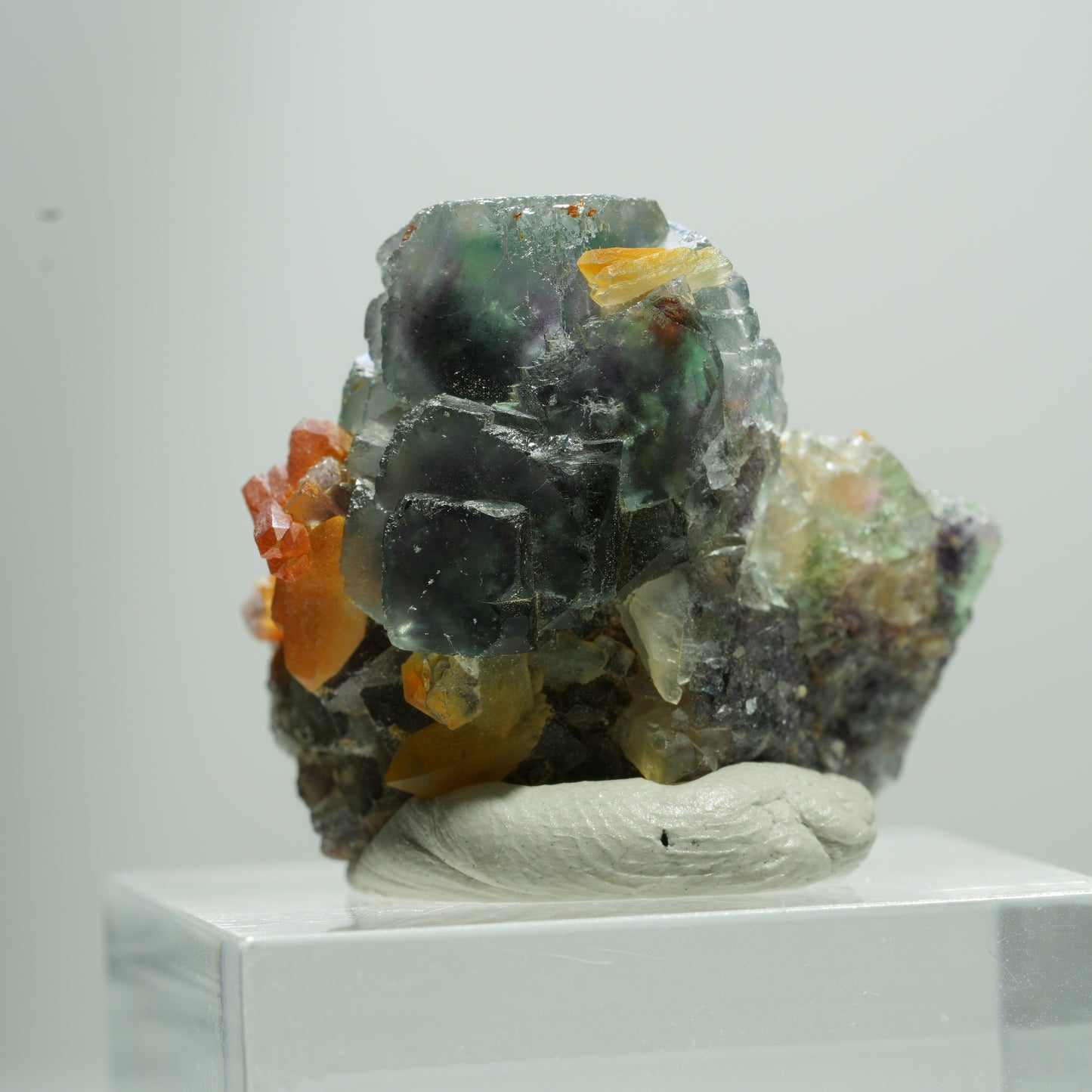 Seltene klare Phantom Fluorit Würfel, Eisen Quarz Stufe Erongo, Namibia 13*12*7mm #13513