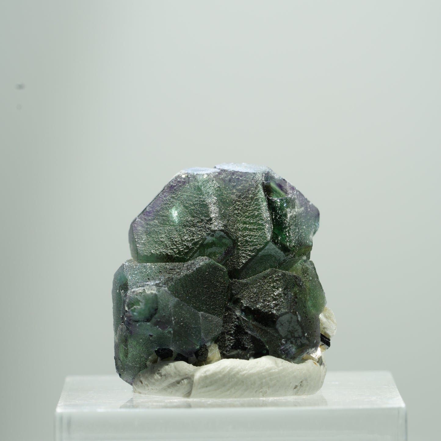Phantom Fluorit hexagonal, Schörl Turmalin, Muskovit Erongo, Namibia 11*9*8mm #13514