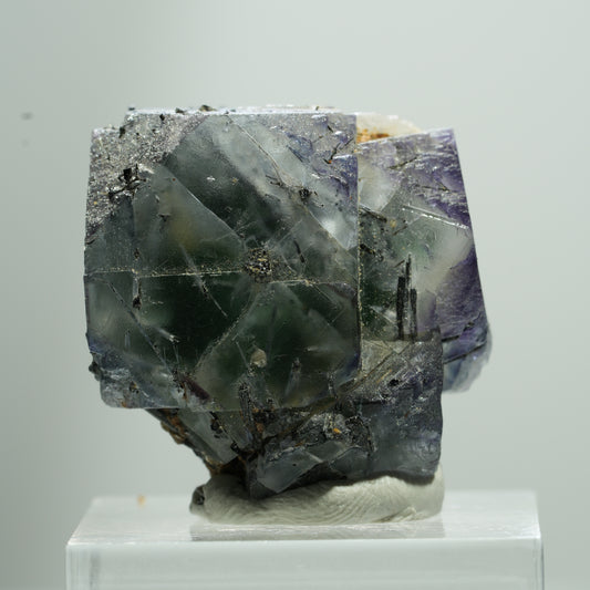 Phantom Fluorit Würfel, Schörl Turmalin, Muskovit Erongo, Namibia 14*13*11mm #13515