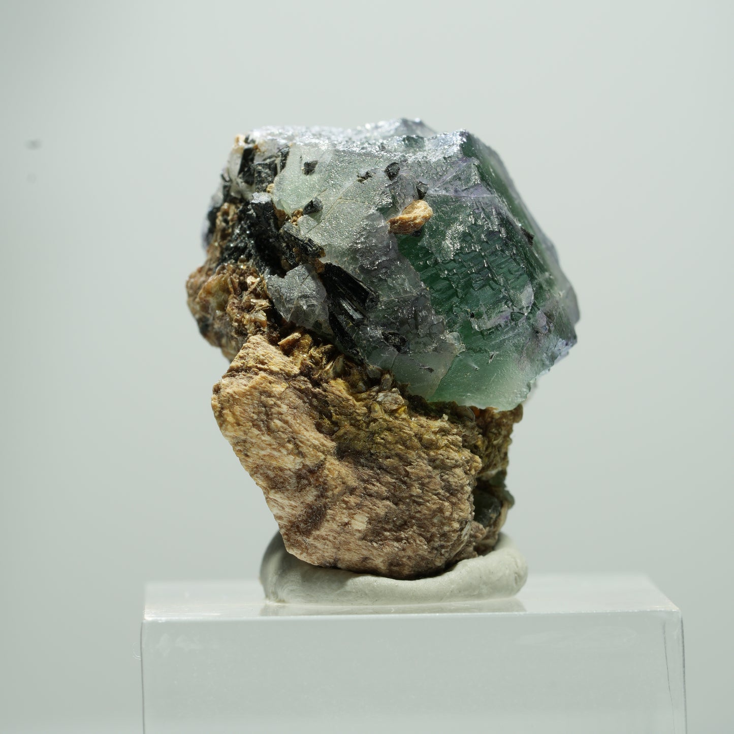 Phantom Fluorit Würfel, Schörl Turmalin, Muskovit Erongo, Namibia 14*12*11mm #13516