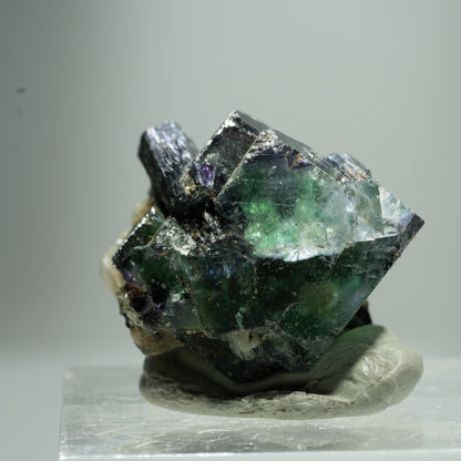 Phantom Fluorit Würfel, Schörl Turmalin, Muskovit Erongo, Namibia 12*9*8mm #13518