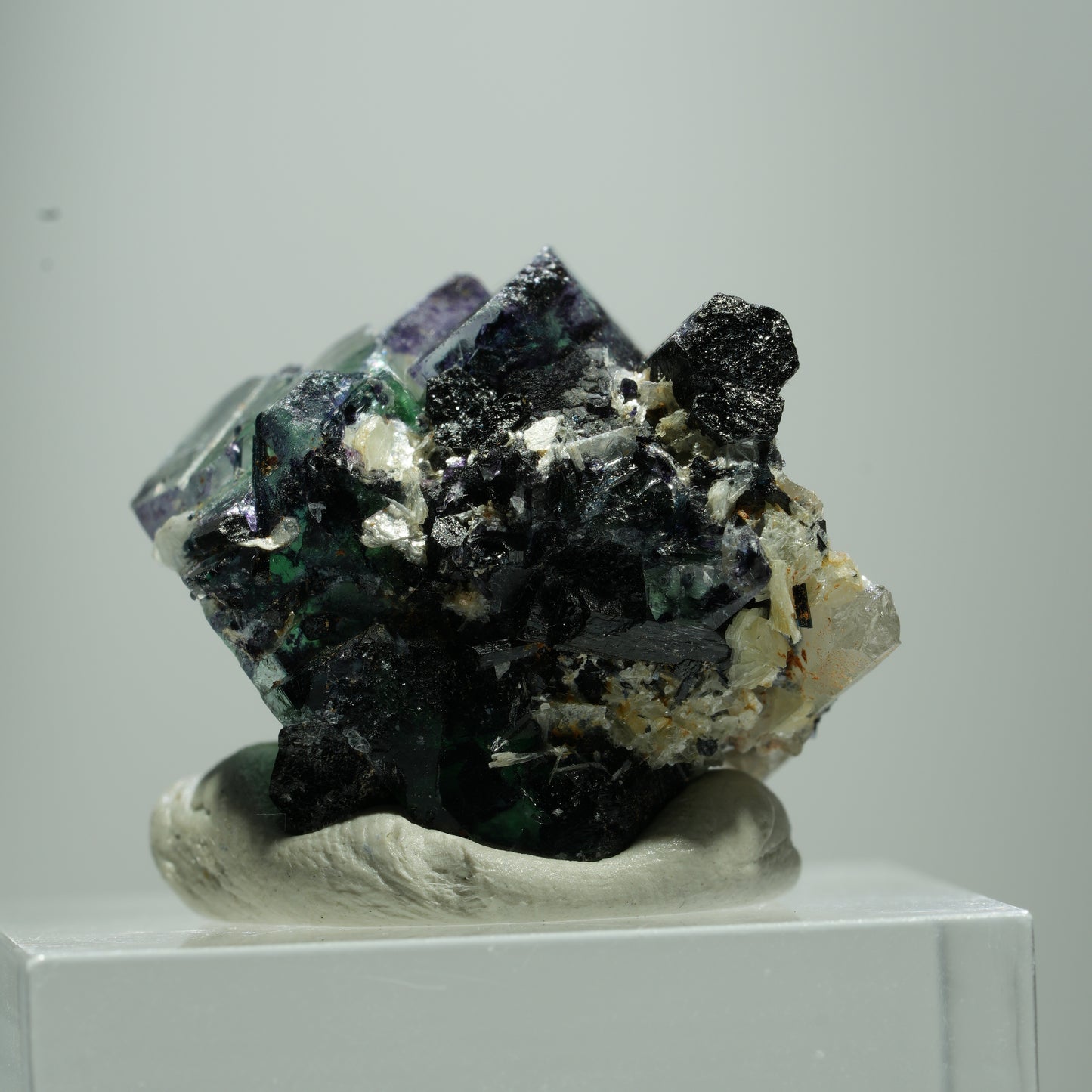 Phantom Fluorit Würfel, Schörl Turmalin, Muskovit Erongo, Namibia 12*9*8mm #13518