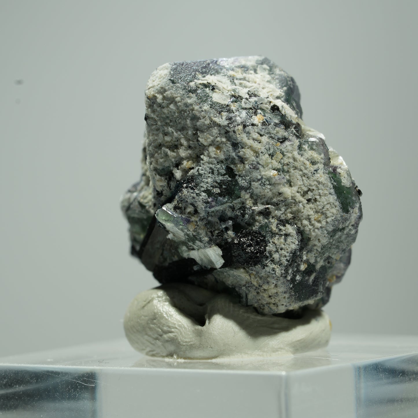 Phantom Fluorit hexagonal, Schörl Turmalin, Muskovit Erongo, Namibia 12*11*8mm #13519