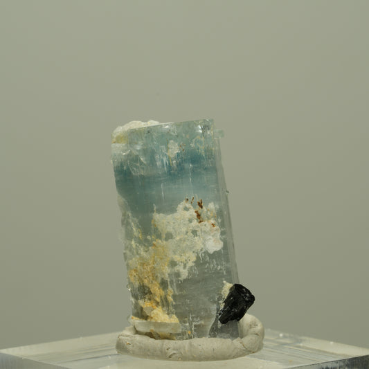 Aquamarin, Schörl Turmalin, Orthoklas Stufe Erongo, Namibia 12*6*6mm #13524