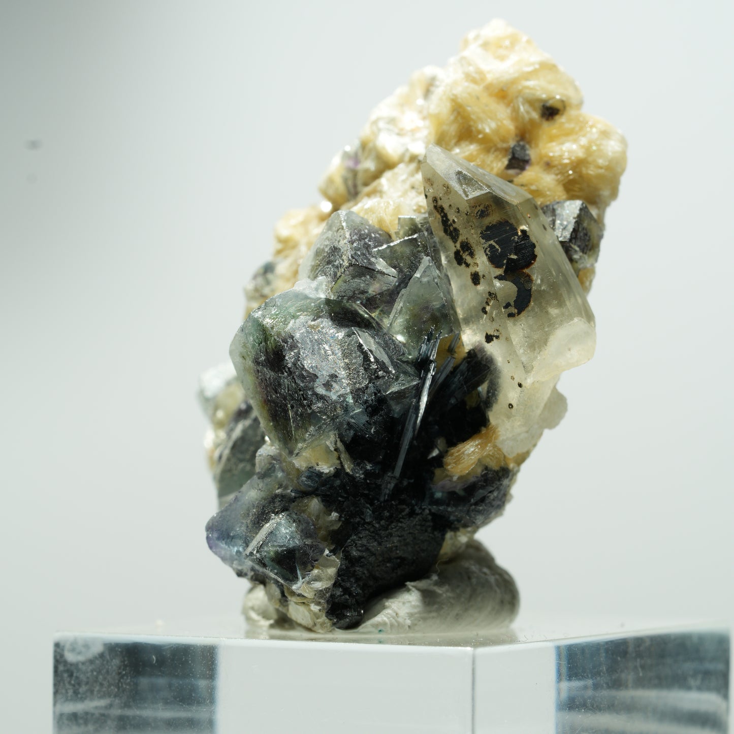 Bunte Phantom Fluorit, Schörl Turmalin, Muskovit, Rauchquarz Erongo, Namibia 18*18*10mm #13532