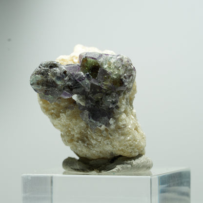 Bunte Phantom Fluorit Würfel, Muskovit Stufe Erongo, Namibia 16*15*13mm #13533