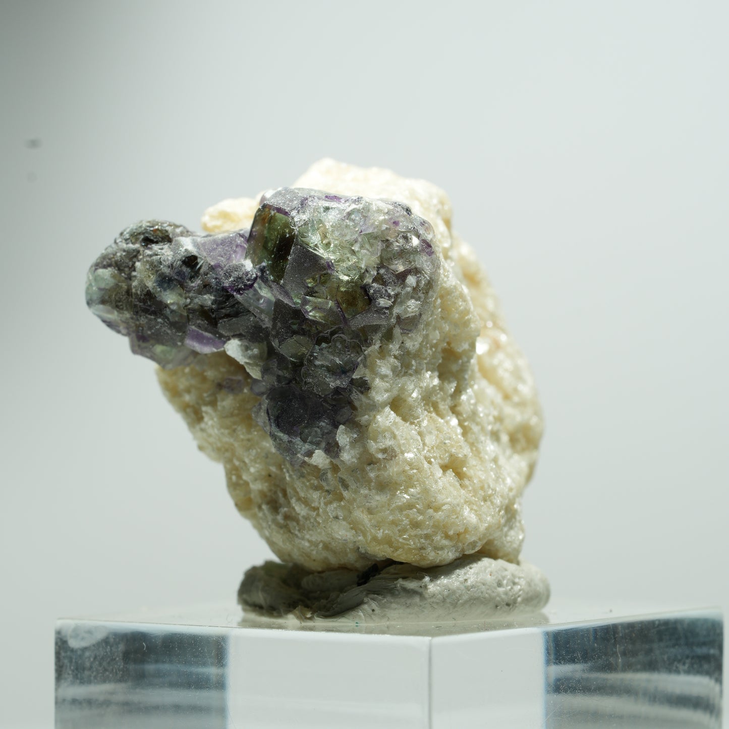 Bunte Phantom Fluorit Würfel, Muskovit Stufe Erongo, Namibia 16*15*13mm #13533