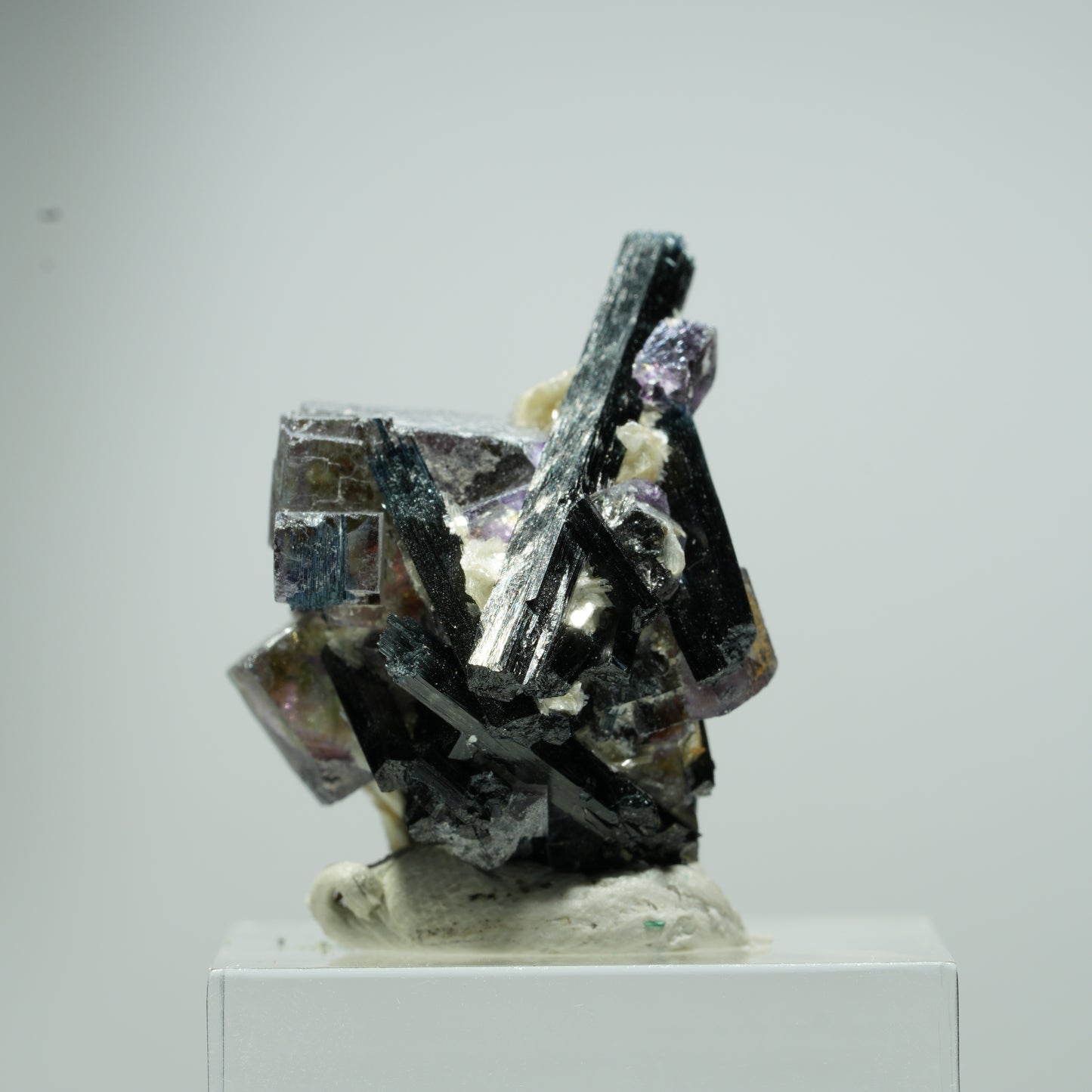 Bunte Phantom Fluorit Würfel, Schörl Turmalin, Muskovit Erongo, Namibia 13*12*10mm #13536