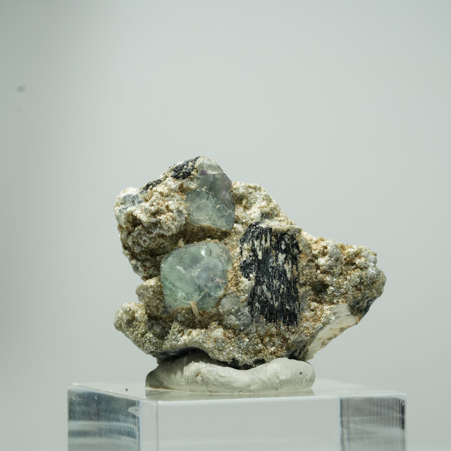 Phantom Fluorit Würfel, Schörl Turmalin, Muskovit Erongo, Namibia 15*13*10mm #13540