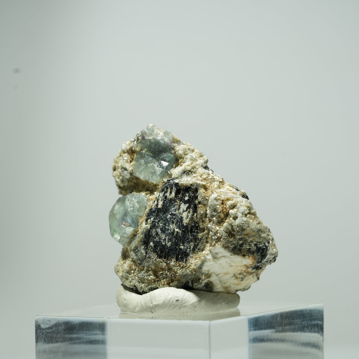 Phantom Fluorit Würfel, Schörl Turmalin, Muskovit Erongo, Namibia 15*13*10mm #13540
