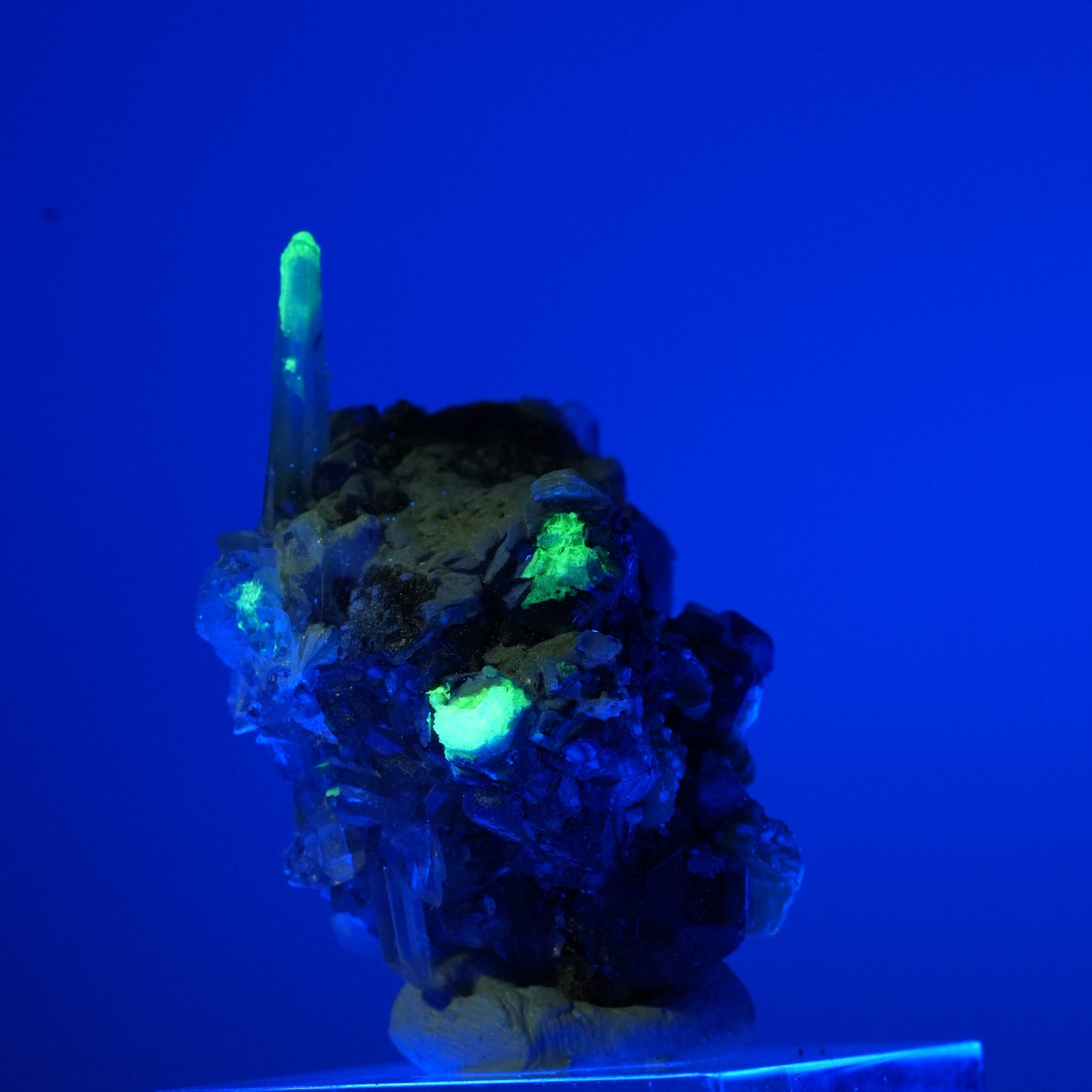Phantom Fluorit, Schörl Turmalin, Hyalit, Rauchquarz, Muskovit Erongo, Namibia 20*14*12mm #13546