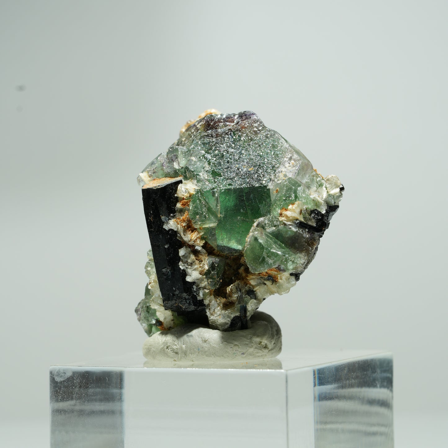 Phantom Fluorit hexagonal, Schörl Turmalin, Muskovit Erongo, Namibia 14*13*12mm #13549