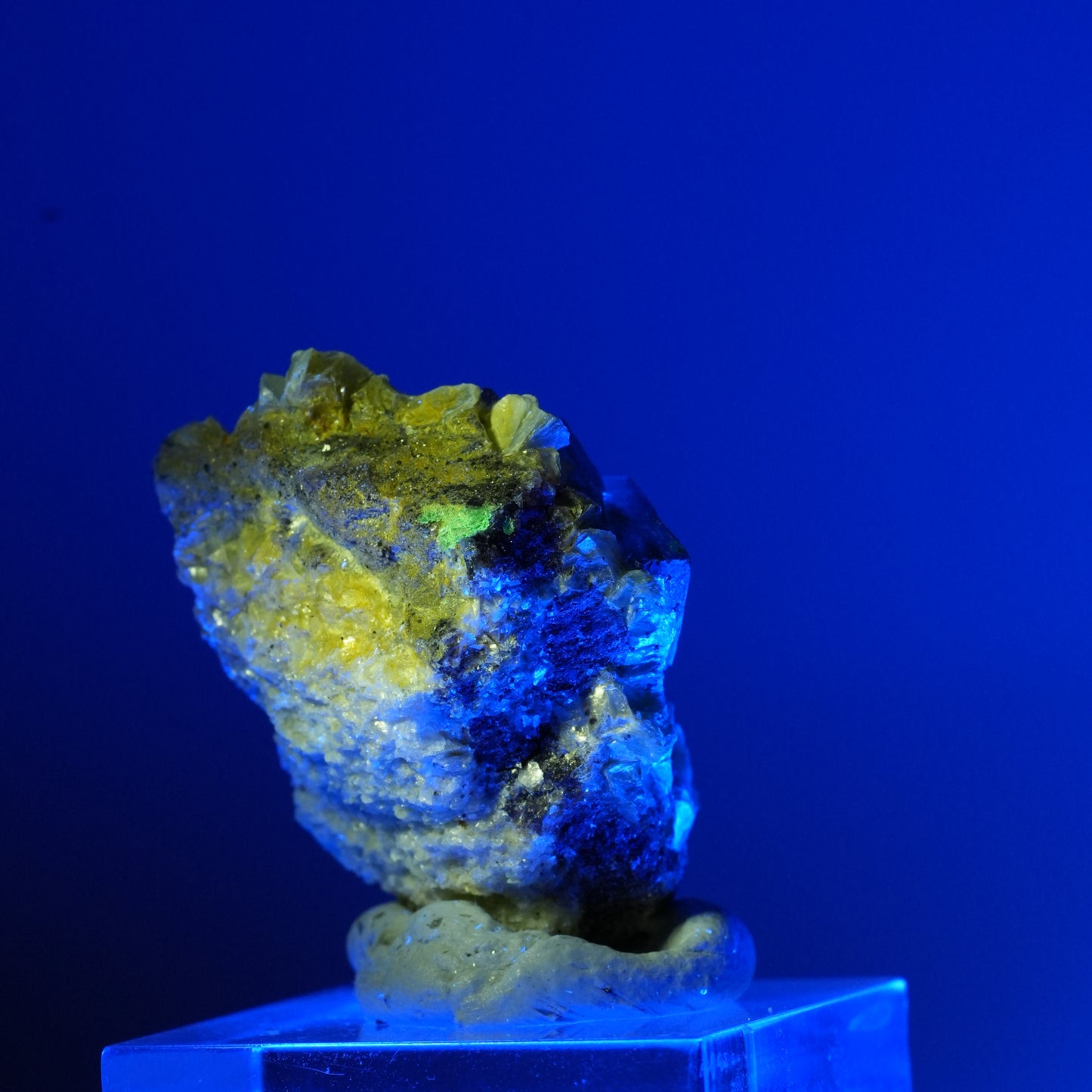 Bunte Phantom Fluorit, Hyalit Opal, Muskovit Stufe Erongo, Namibia 16*13*10mm #13558