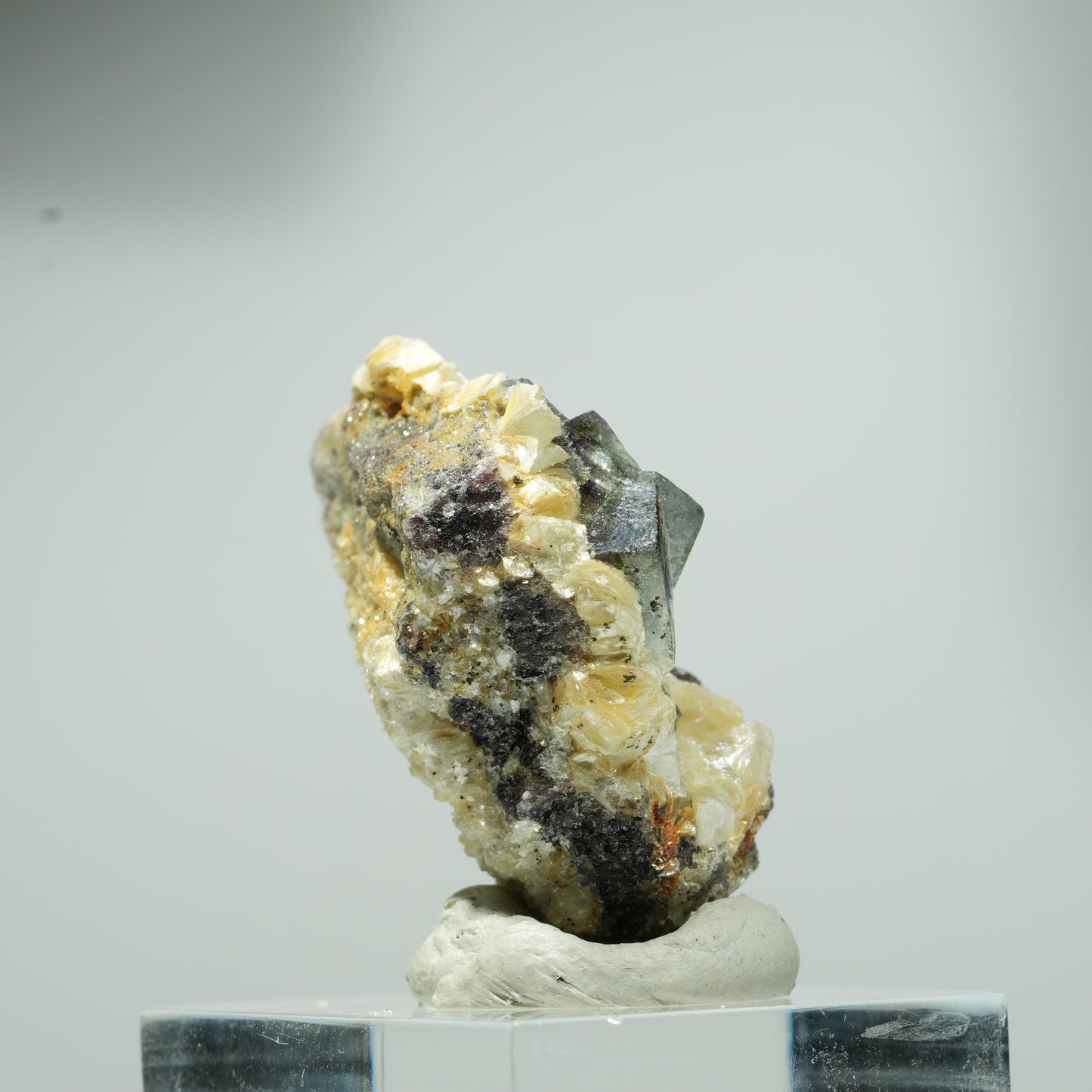 Bunte Phantom Fluorit, Hyalit Opal, Muskovit Stufe Erongo, Namibia 16*13*10mm #13558