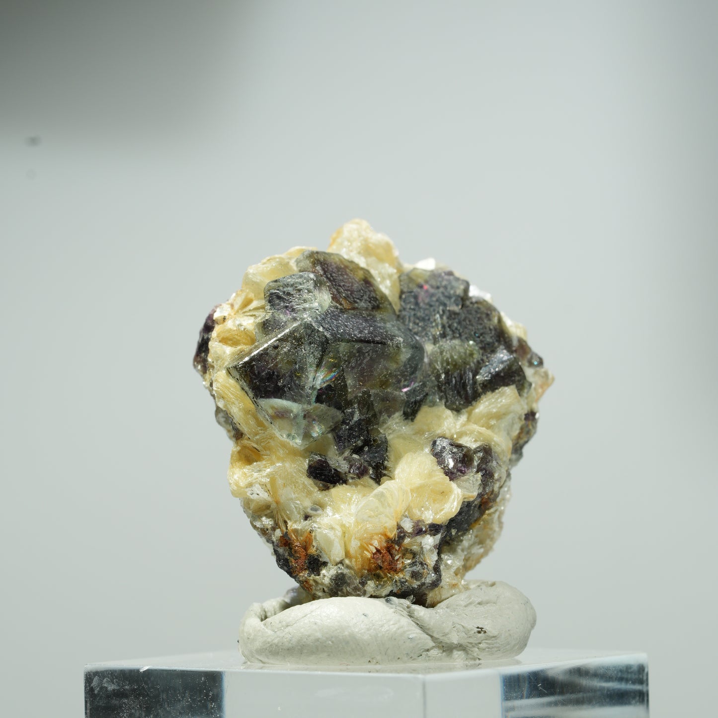 Bunte Phantom Fluorit, Hyalit Opal, Muskovit Stufe Erongo, Namibia 16*13*10mm #13558