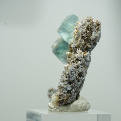 Seltene klare Phantom Fluorit Würfel, Quarz Stufe Erongo, Namibia 21*18*10mm #13561