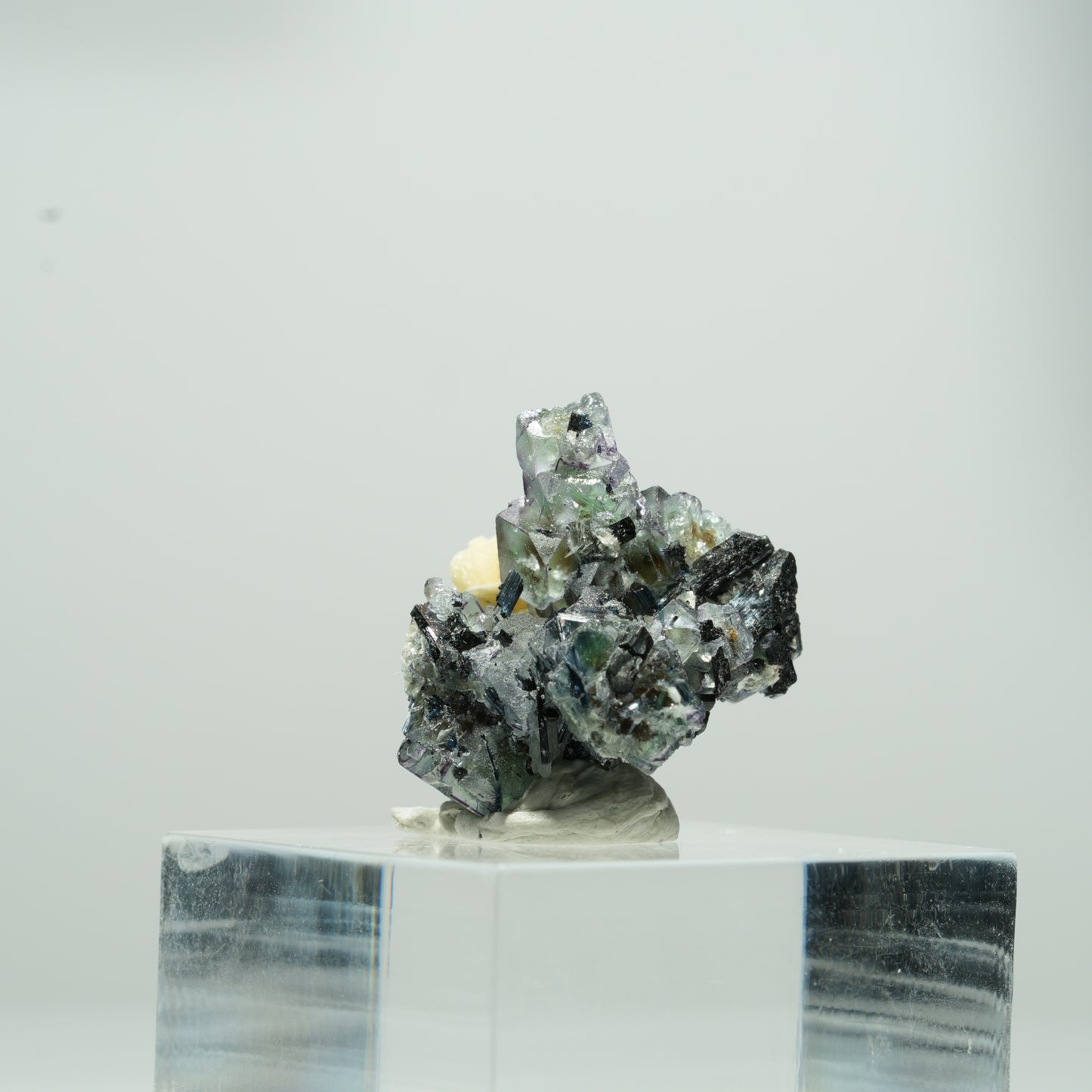 Bunte Phantom Fluorit Würfel, Schörl Turmalin, Muskovit Erongo, Namibia 10*10*8mm #13562