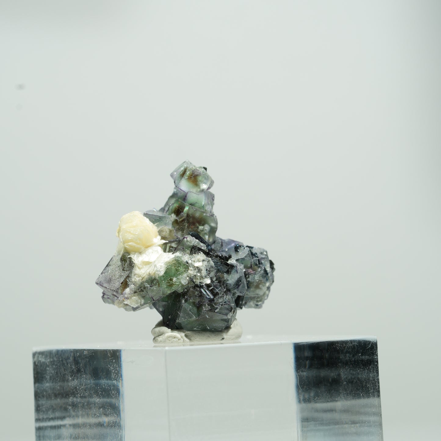 Bunte Phantom Fluorit Würfel, Schörl Turmalin, Muskovit Erongo, Namibia 10*10*8mm #13562