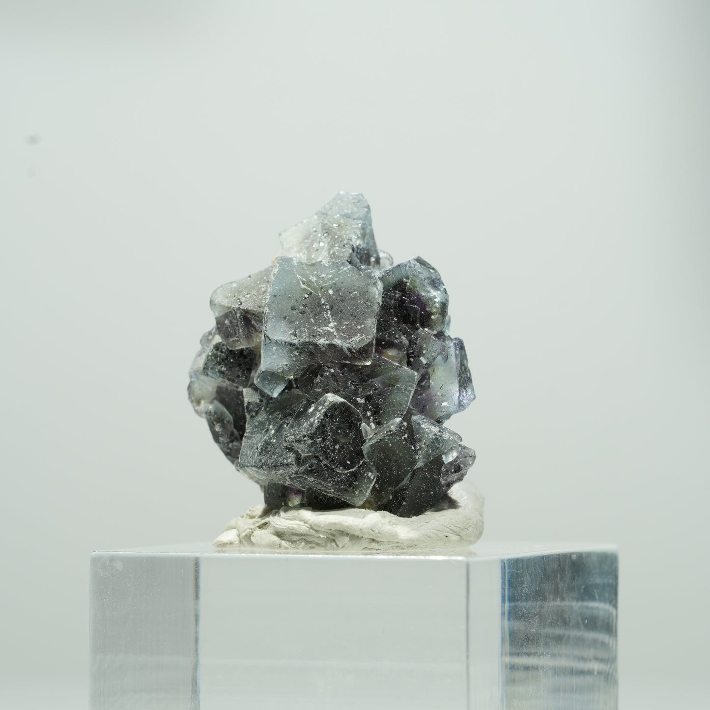 Bunte Phantom Fluorit Würfel, Muskovit Stufe Erongo, Namibia 13*11*9mm #13563
