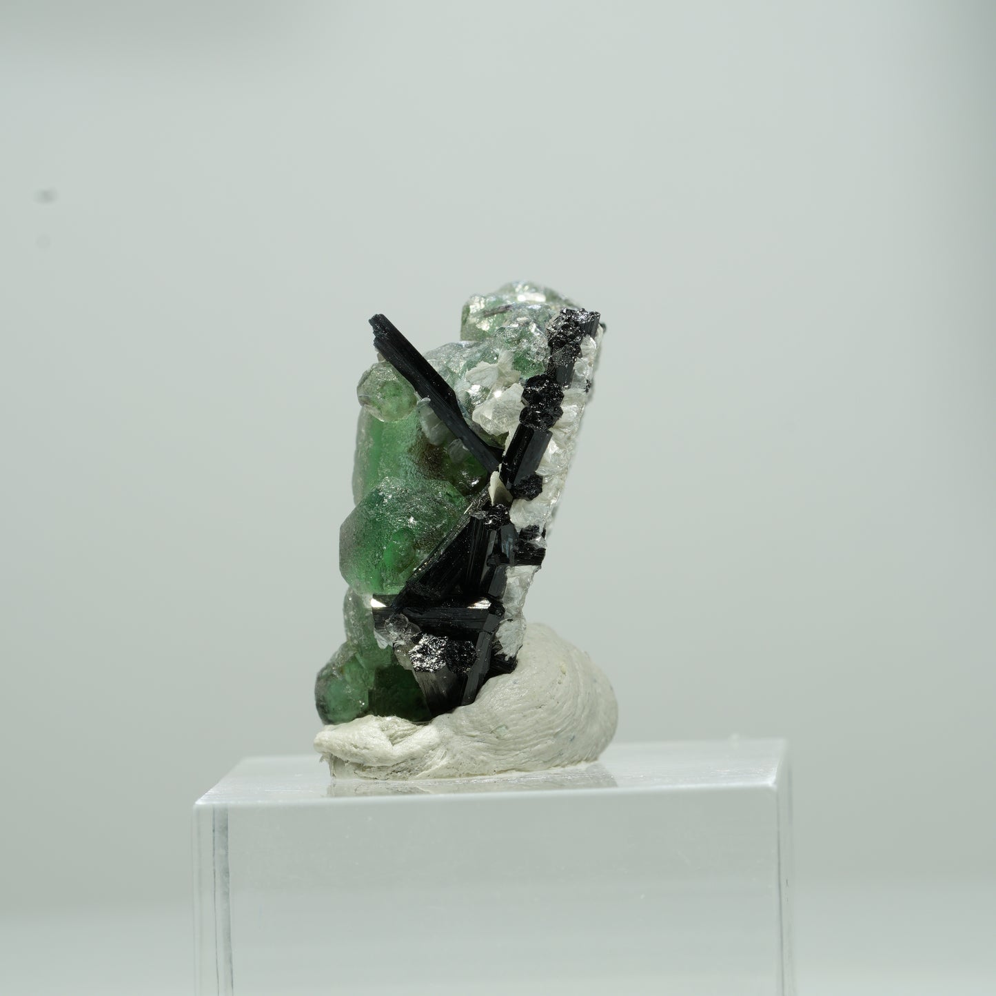 Phantom Fluorit Würfel, Schörl Turmalin, Muskovit Erongo, Namibia 13*9*6mm #13564