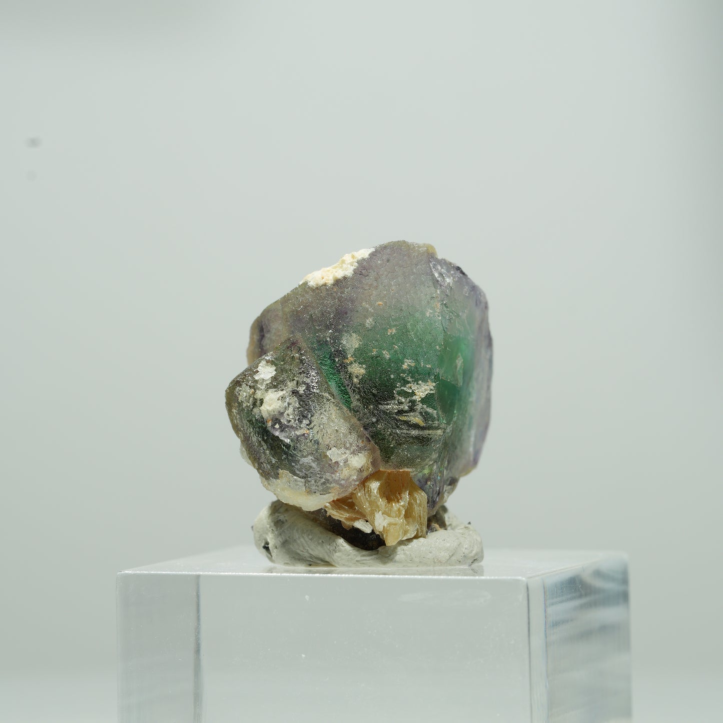 Phantom Fluorit hexagonal, Muskovit, Hyalit Opal Stufe Erongo, Namibia 12*10*8mm #13566
