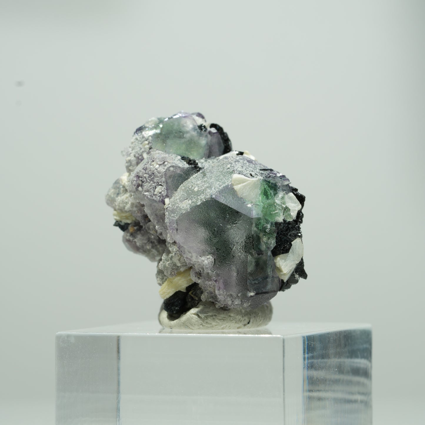 Phantom Fluorit hexagonal, Schörl Turmalin, Muskovit Erongo, Namibia 14*11*8mm #13568