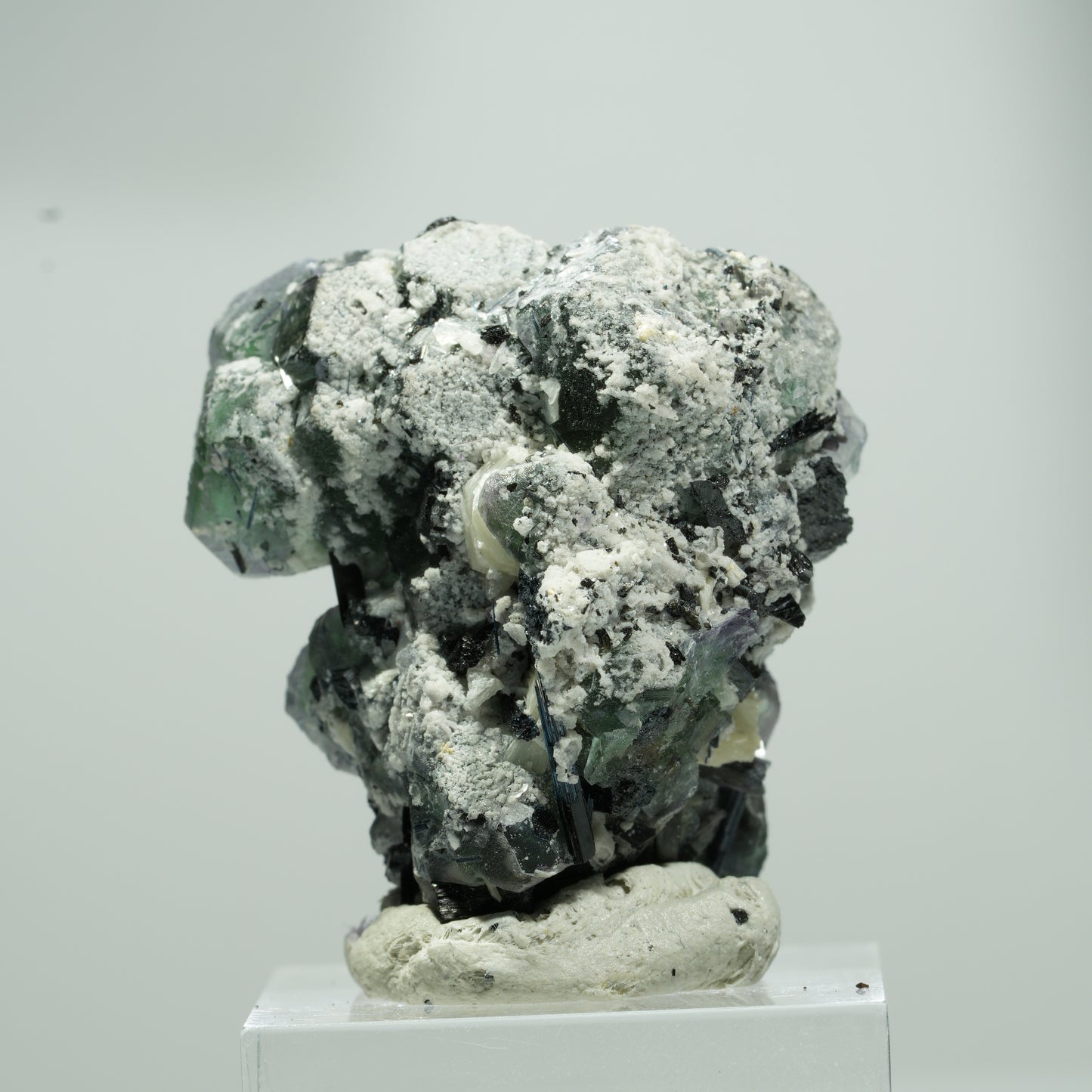 Phantom Fluorit hexagonal, Schörl Turmalin, Muskovit Erongo, Namibia 18*15*14mm #13571