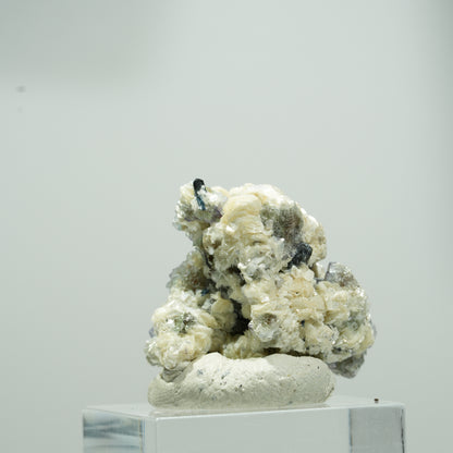 Phantom Fluorit Würfel, Schörl Turmalin, Muskovit Stufe Erongo, Namibia 14*13*10mm #13572