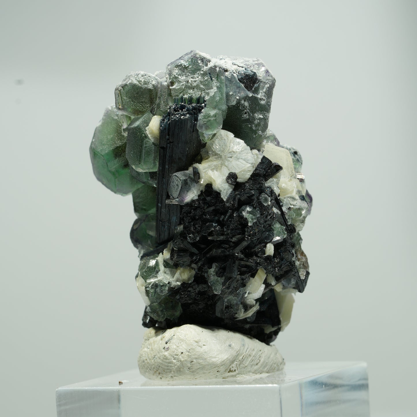 Phantom Fluorit Würfel, Schörl Turmalin, Muskovit Erongo, Namibia 20*14*10mm #13574