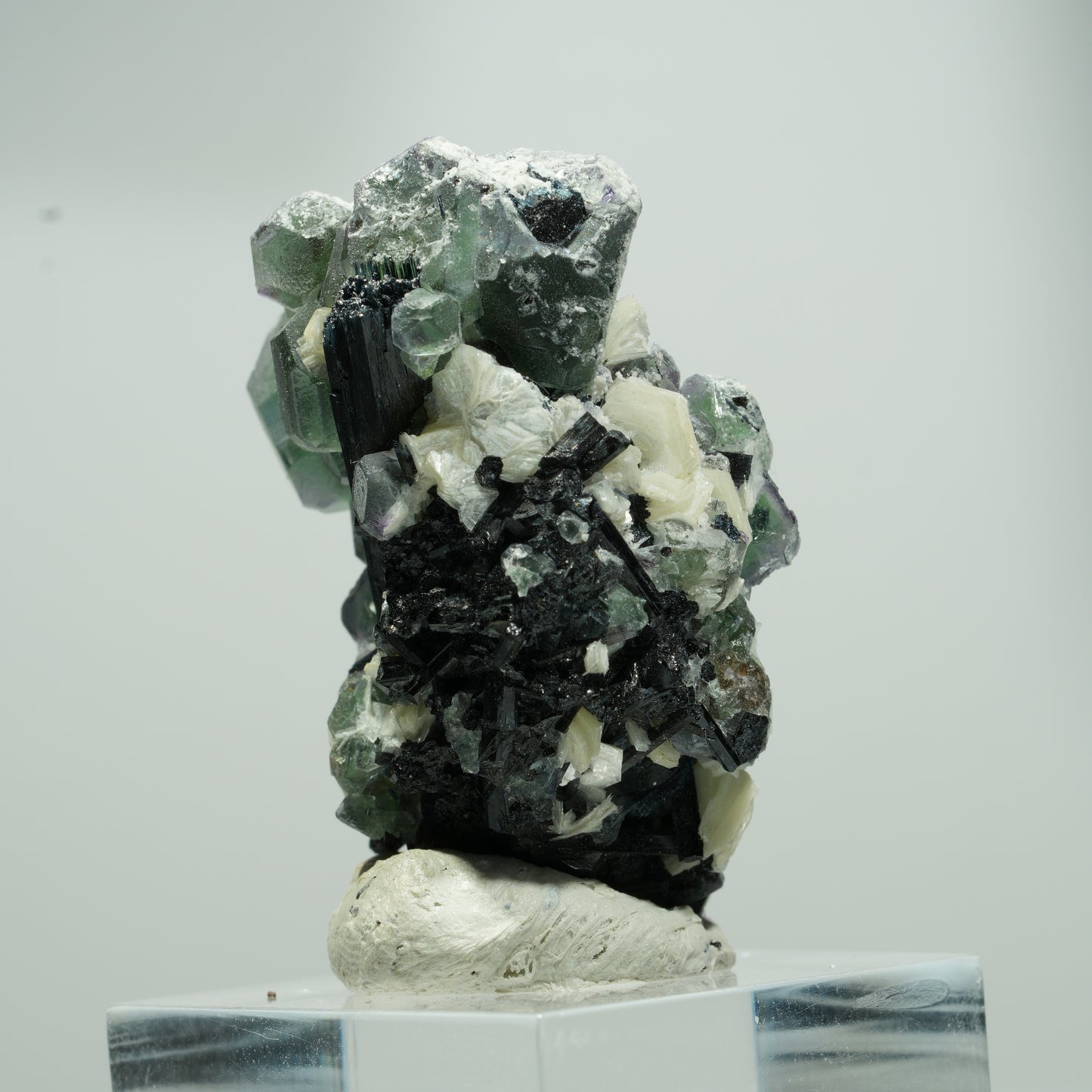 Phantom Fluorit Würfel, Schörl Turmalin, Muskovit Erongo, Namibia 20*14*10mm #13574