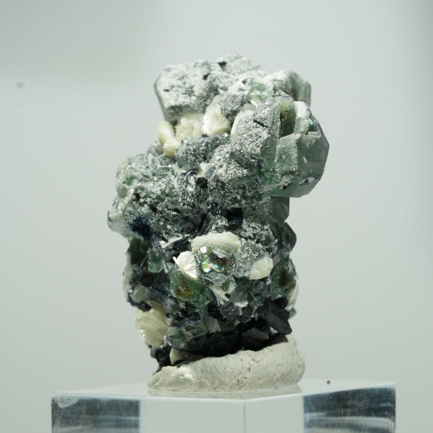 Phantom Fluorit Würfel, Schörl Turmalin, Muskovit Erongo, Namibia 20*14*10mm #13574