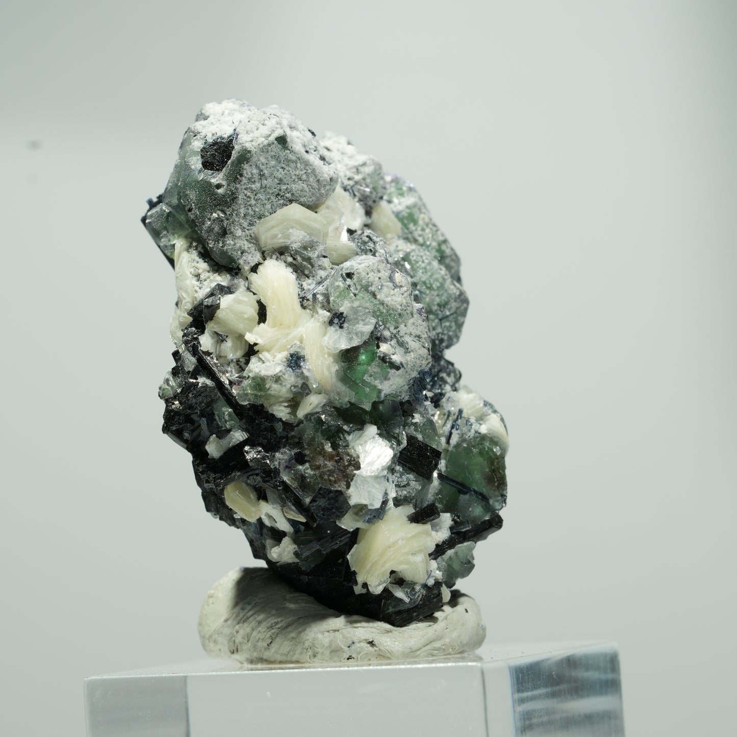 Phantom Fluorit Würfel, Schörl Turmalin, Muskovit Erongo, Namibia 20*14*10mm #13574