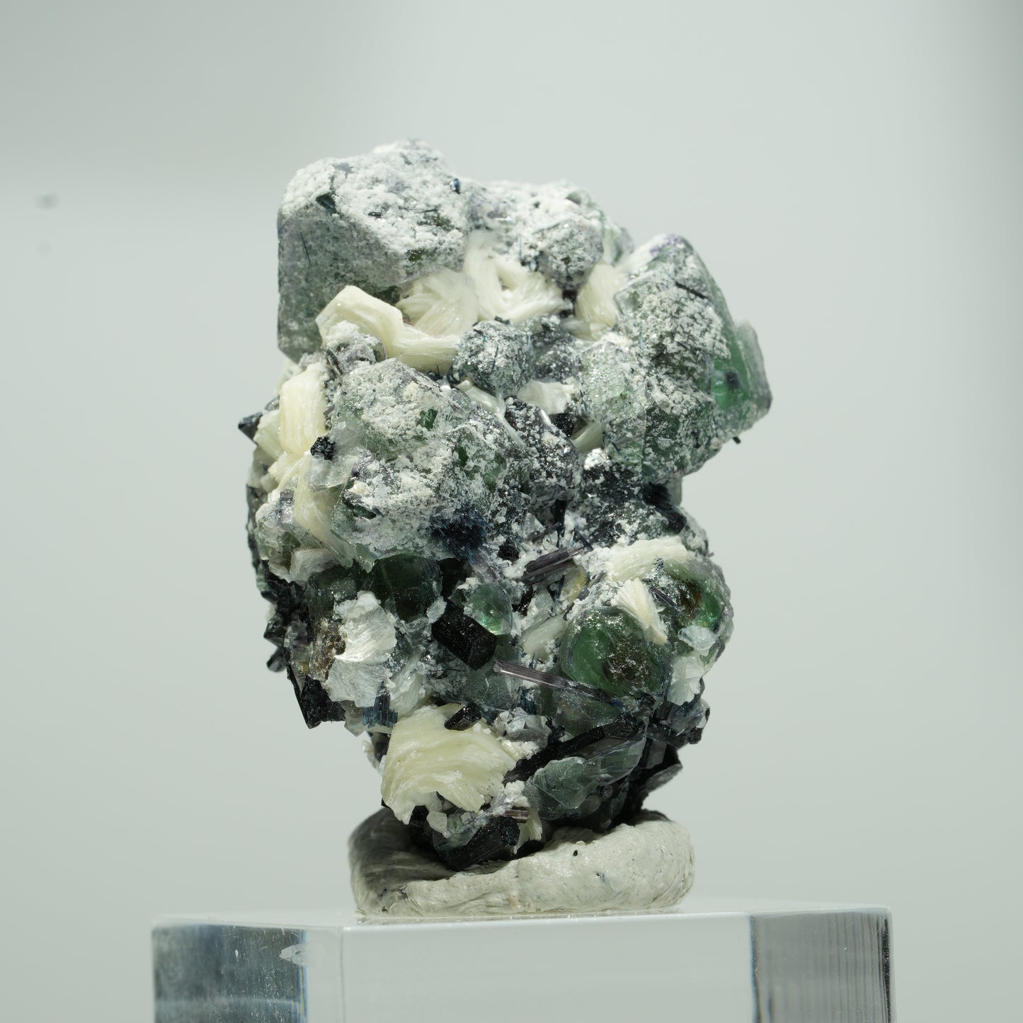 Phantom Fluorit Würfel, Schörl Turmalin, Muskovit Erongo, Namibia 20*14*10mm #13574