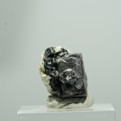 Bunte Phantom Fluorit Würfel, Schörl Turmalin, Muskovit Erongo, Namibia 9*8*7mm #13576