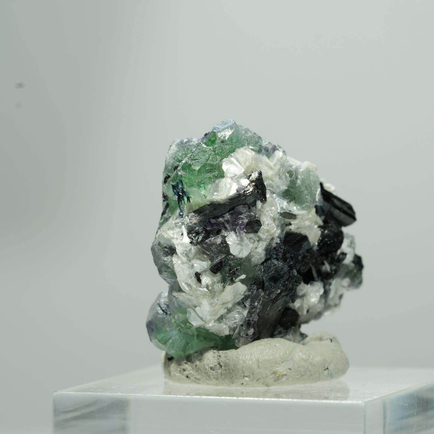Phantom Fluorit Würfel, Schörl Turmalin, Muskovit Erongo, Namibia 12*12*8mm #13578