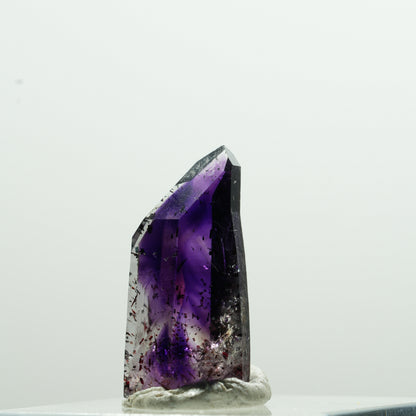Seltene Harlekin Phantom Amethyst Spitze Goboboseb, Namibia 21*11*8mm #13601