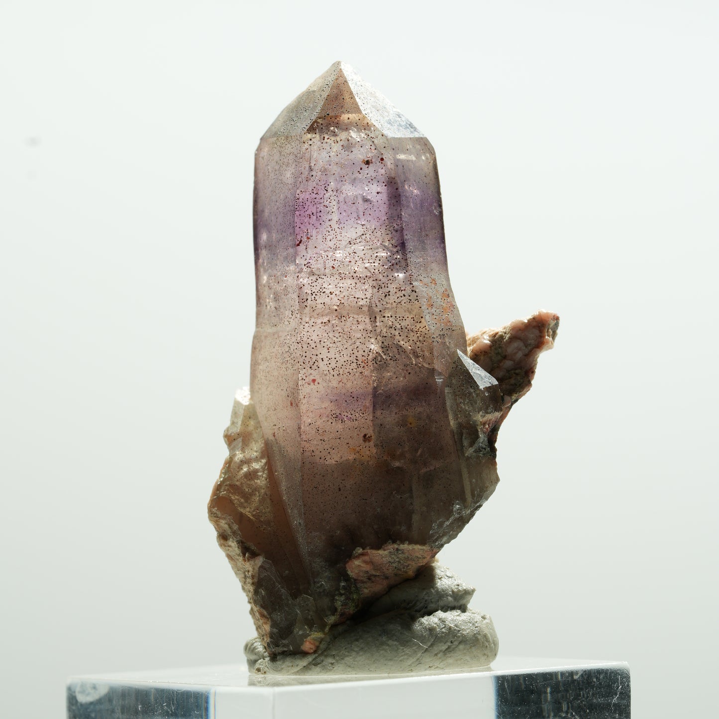 Seltene Phantom Amethyst mit Eisen Spitze auf Matrix Brandberg, Namibia 44*29*26mm #13610