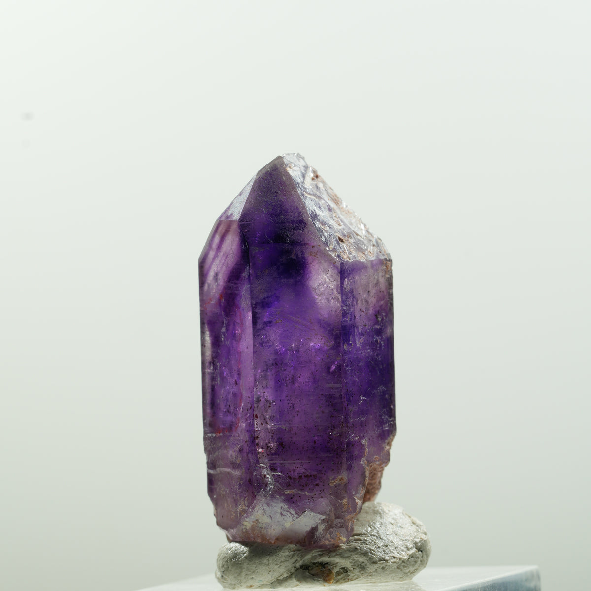 Pointe d'améthyste fantôme avec squelette enhydre, 1 bulle Brandberg, Namibie 35*17*13mm #13639