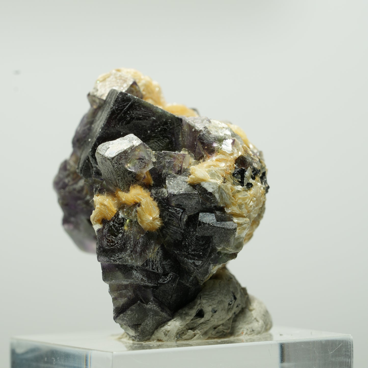 Bunte Phantom Fluorit Würfel, Schörl Turmalin, Muskovit Erongo, Namibia 29*28*26mm #13646