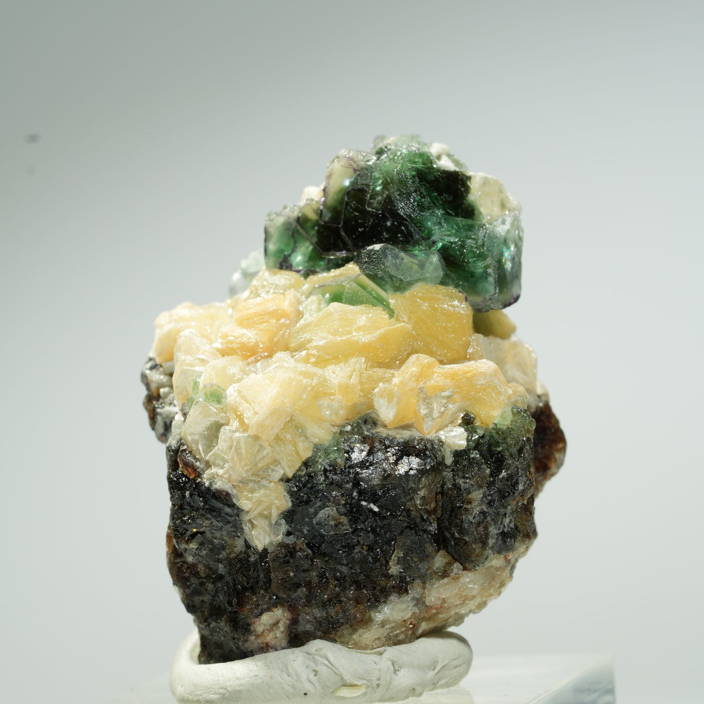 Seltene Phantom Fluorit Würfel, Muskovit Erongo, Namibia 37*27*23mm #13662