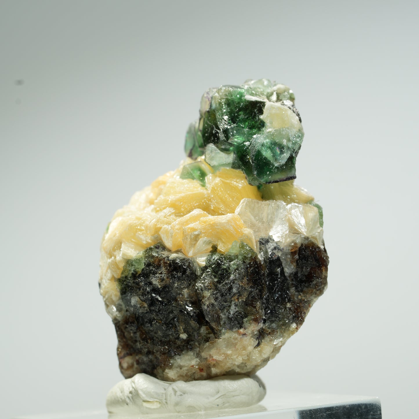 Seltene Phantom Fluorit Würfel, Muskovit Erongo, Namibia 37*27*23mm #13662