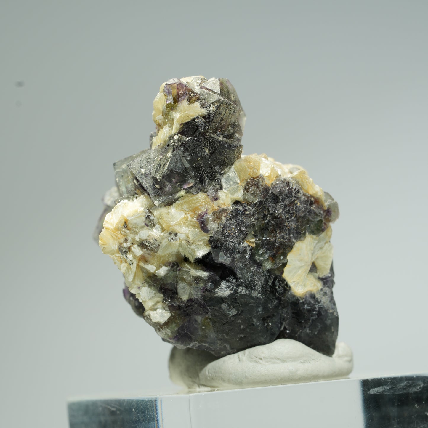 Bunte Phantom Fluorit, Schörl Turmalin, Hyalit Opal, Muskovit Erongo, Namibia 37*30*26mm #13666