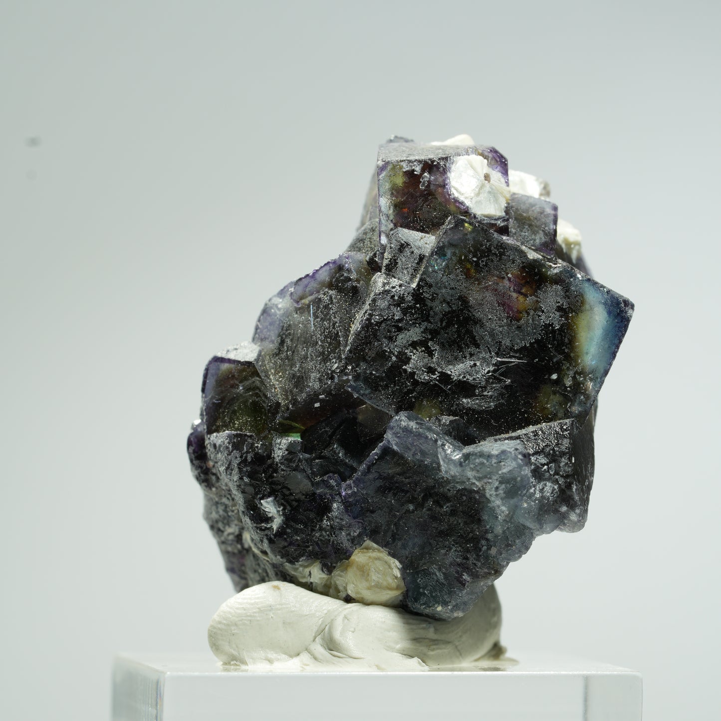Bunte Phantom Fluorit Würfel, Muskovit Stufe Erongo, Namibia 36*24*22mm #13668